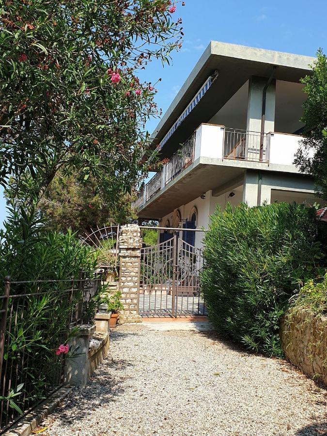 Appartamenti Villa Lina Nisporto Exterior photo